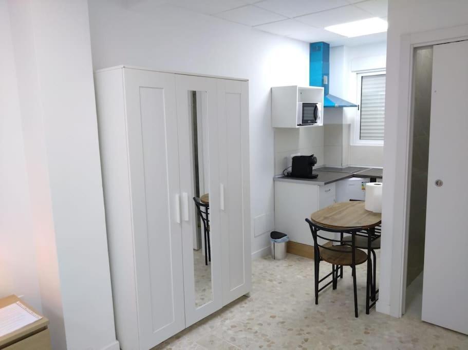 Appartment As A Service. Book It Now Malaga Zewnętrze zdjęcie